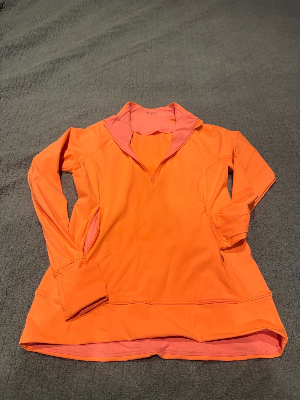 ATHLETA Whittier peak Half Zip top